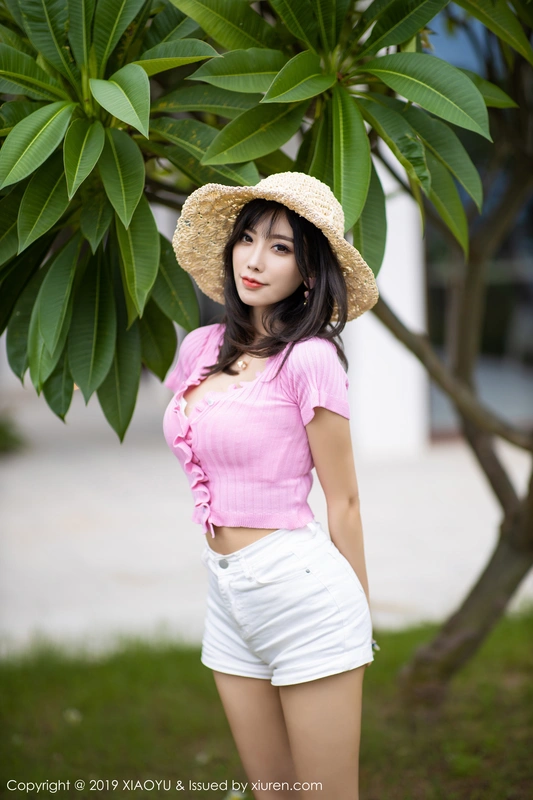 XiaoYu画语界 2019-10-12 Vol.169 - 杨晨晨sugar